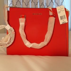 Mk Satchel
